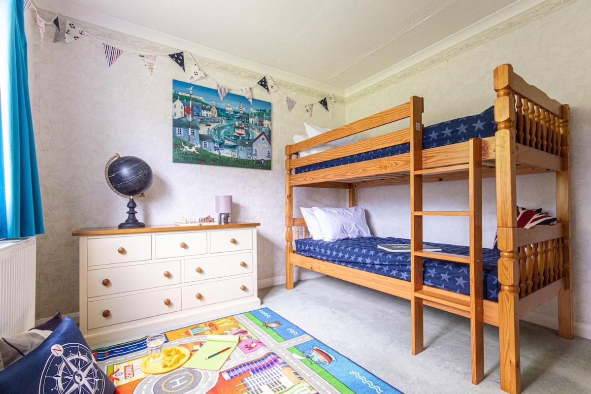 Tranquil 4 Bed Bungalow, Large Garden, Plenty Of Parking Carbis Bay Exterior photo