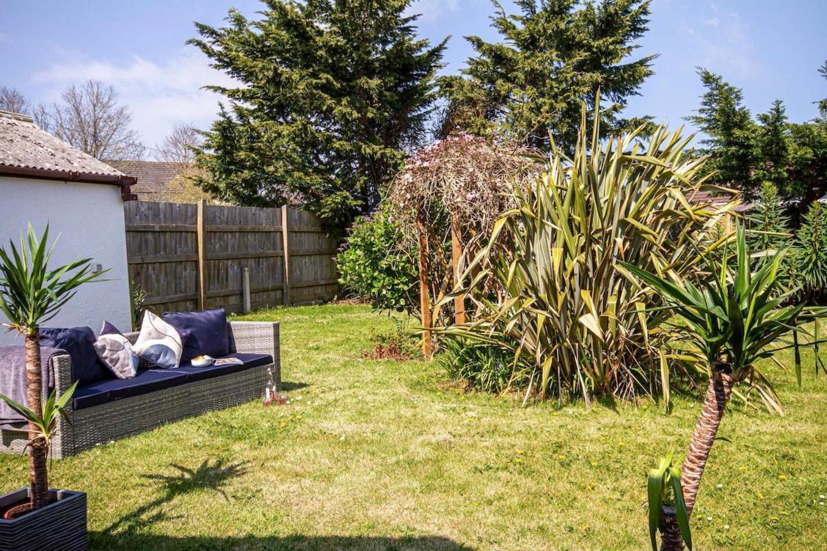 Tranquil 4 Bed Bungalow, Large Garden, Plenty Of Parking Carbis Bay Exterior photo